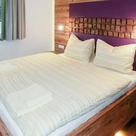 דירה Two-bedroom In וואגריין